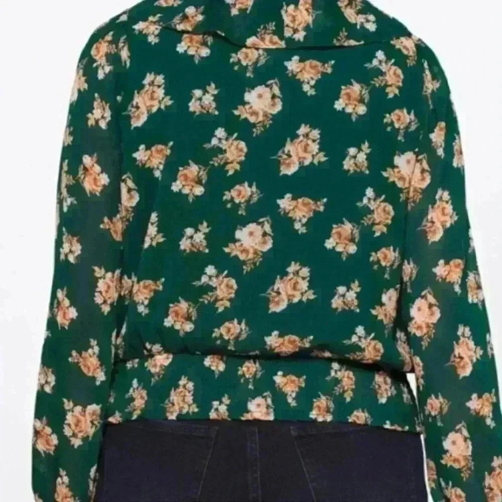 Lush Dark Green Floral Raya Peplum Smocked Waist Blouse Stitch Fix Milkmaid - Picture 4 of 14